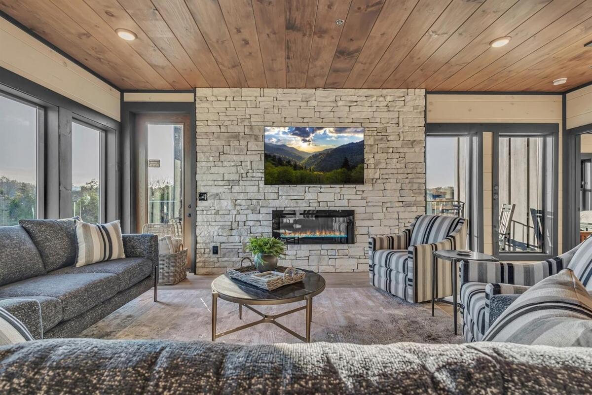 Smith Creek Lux By Luxstayusa *