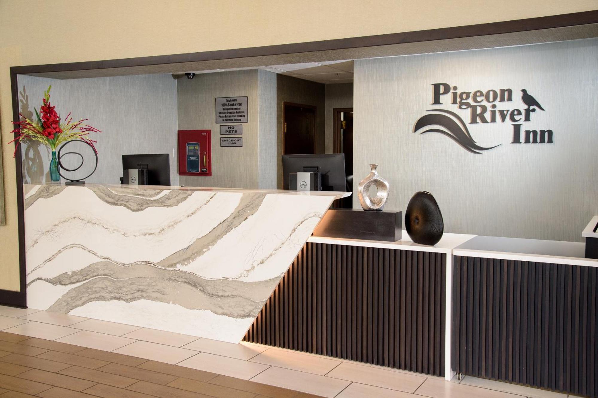 Pigeon River Hotel 3*