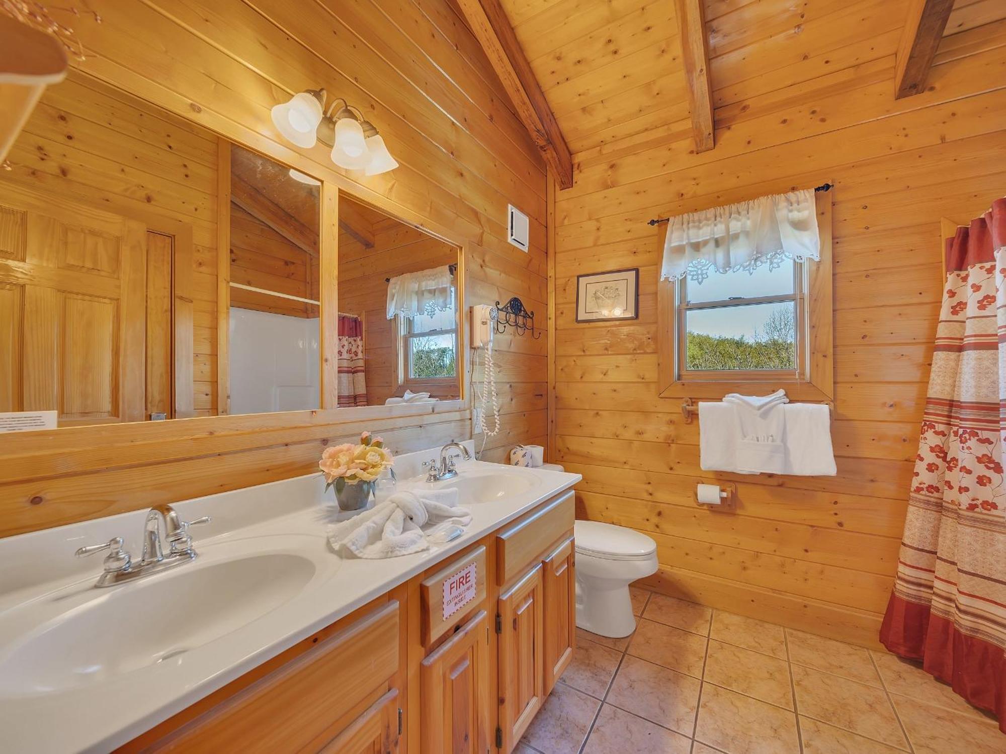 Ern821 - Tranquil Times Holiday home *