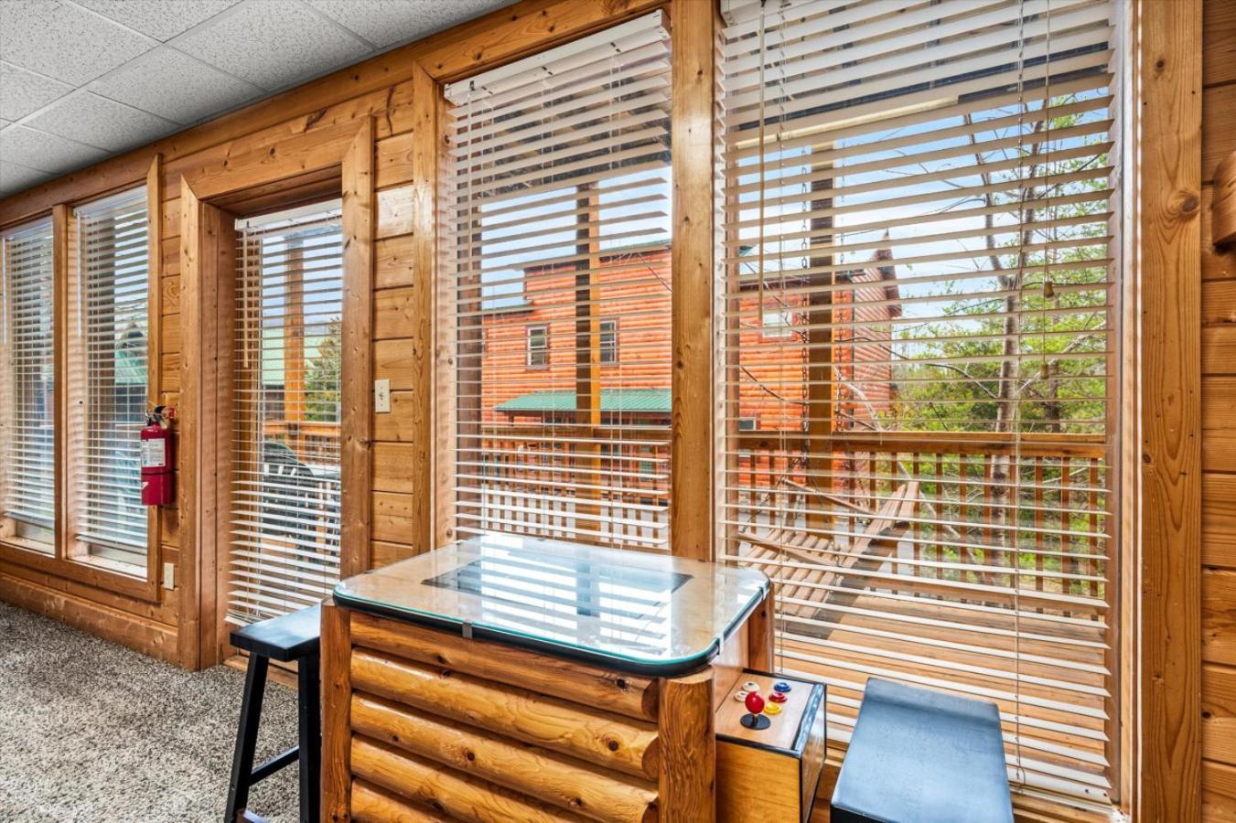 Holiday home Starry Mountain View- Hot Tub - Pool Table - Prime Location Pigeon Forge