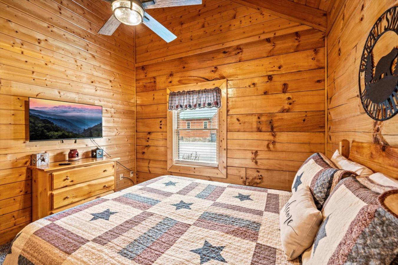 Holiday home Starry Mountain View- Hot Tub - Pool Table - Prime Location *