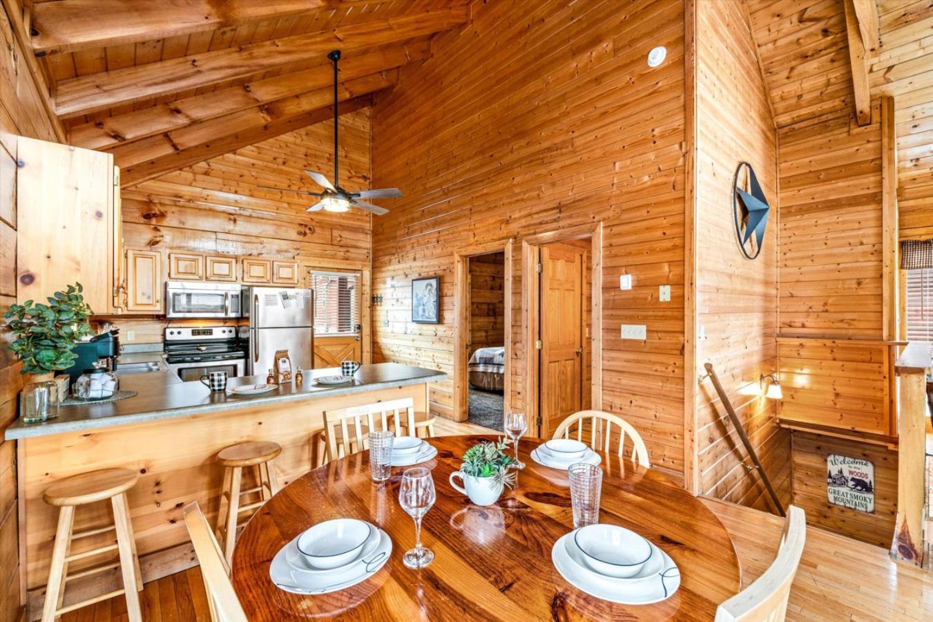 Holiday home Starry Mountain View- Hot Tub - Pool Table - Prime Location Pigeon Forge