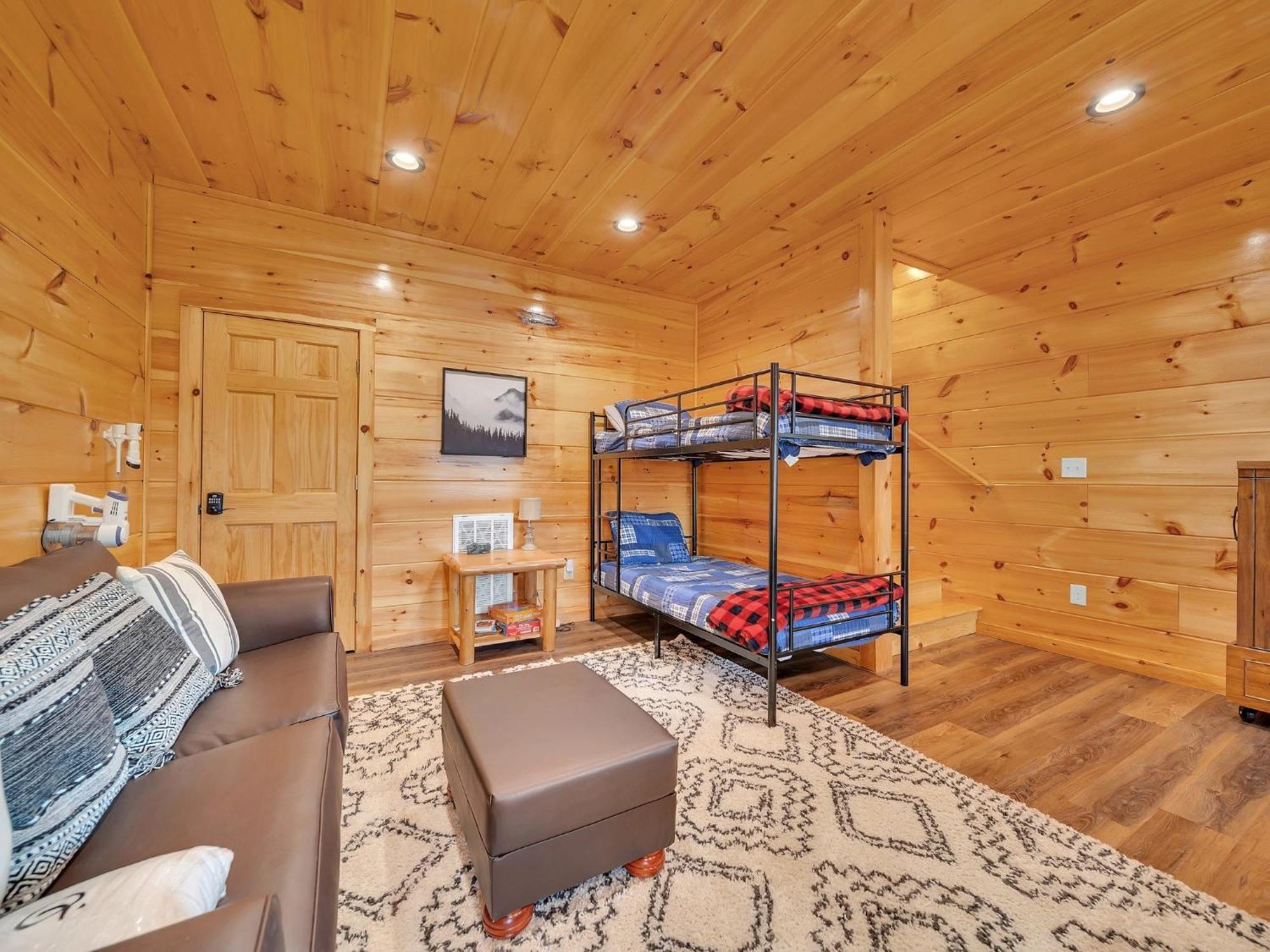 Holiday home Bear Hug Hideaway Pigeon Forge