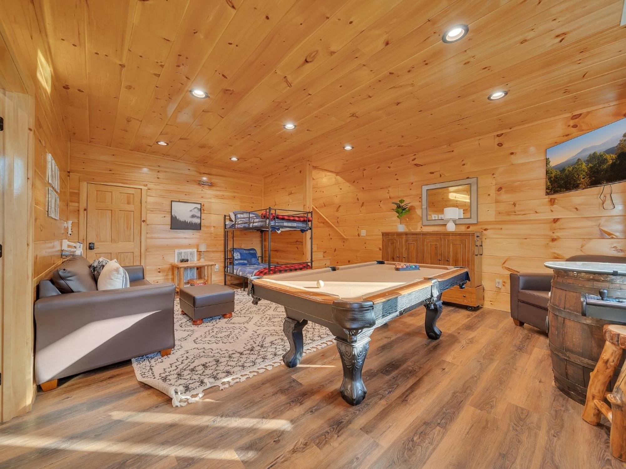 Bear Hug Hideaway