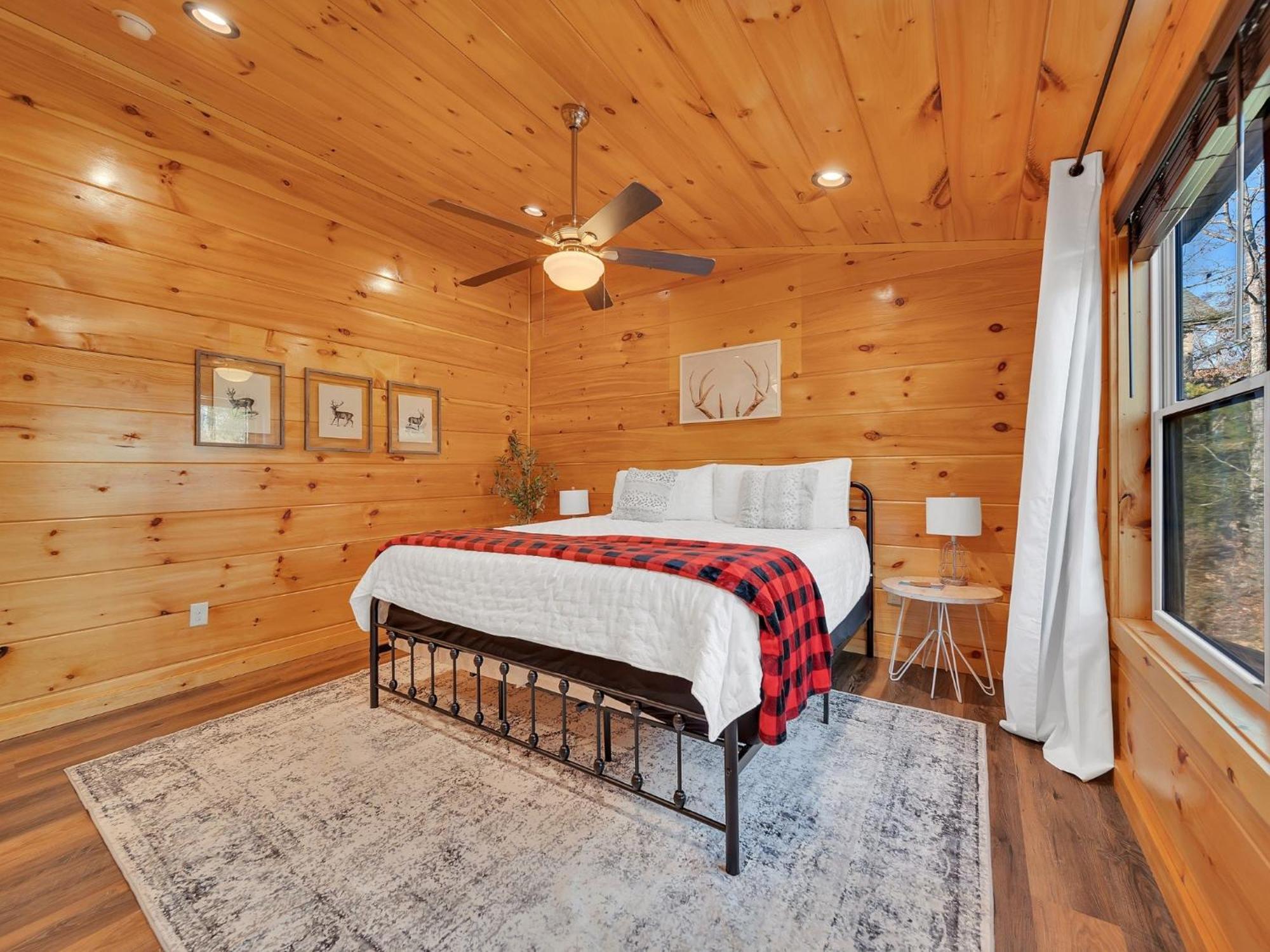 Holiday home Bear Hug Hideaway *
