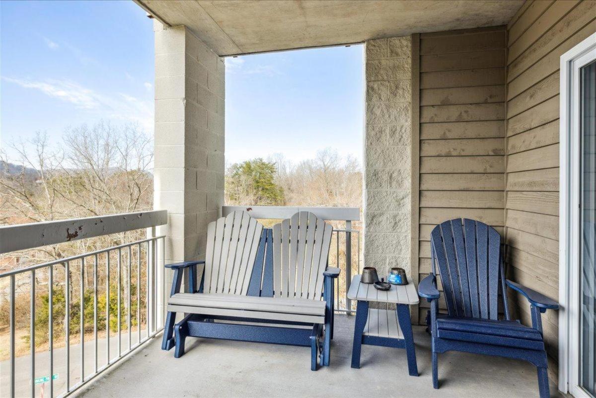 Wp621 Whispering Pines * Pigeon Forge