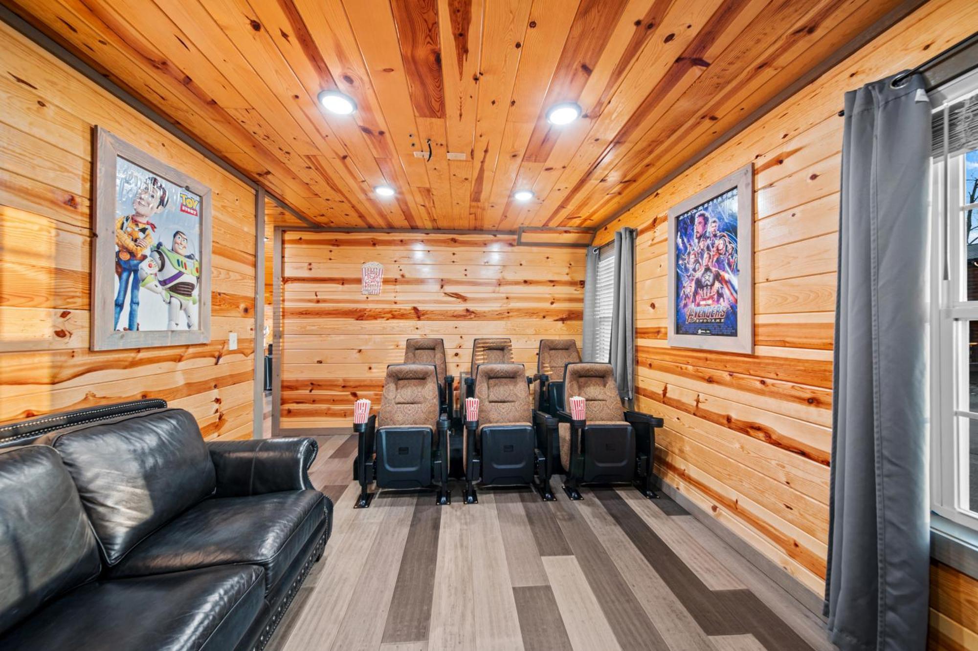 Indoor Heated Pool, Alpine Resort Near Dollywood, Theater & Game Room, Hot Tub Pigeon Forge