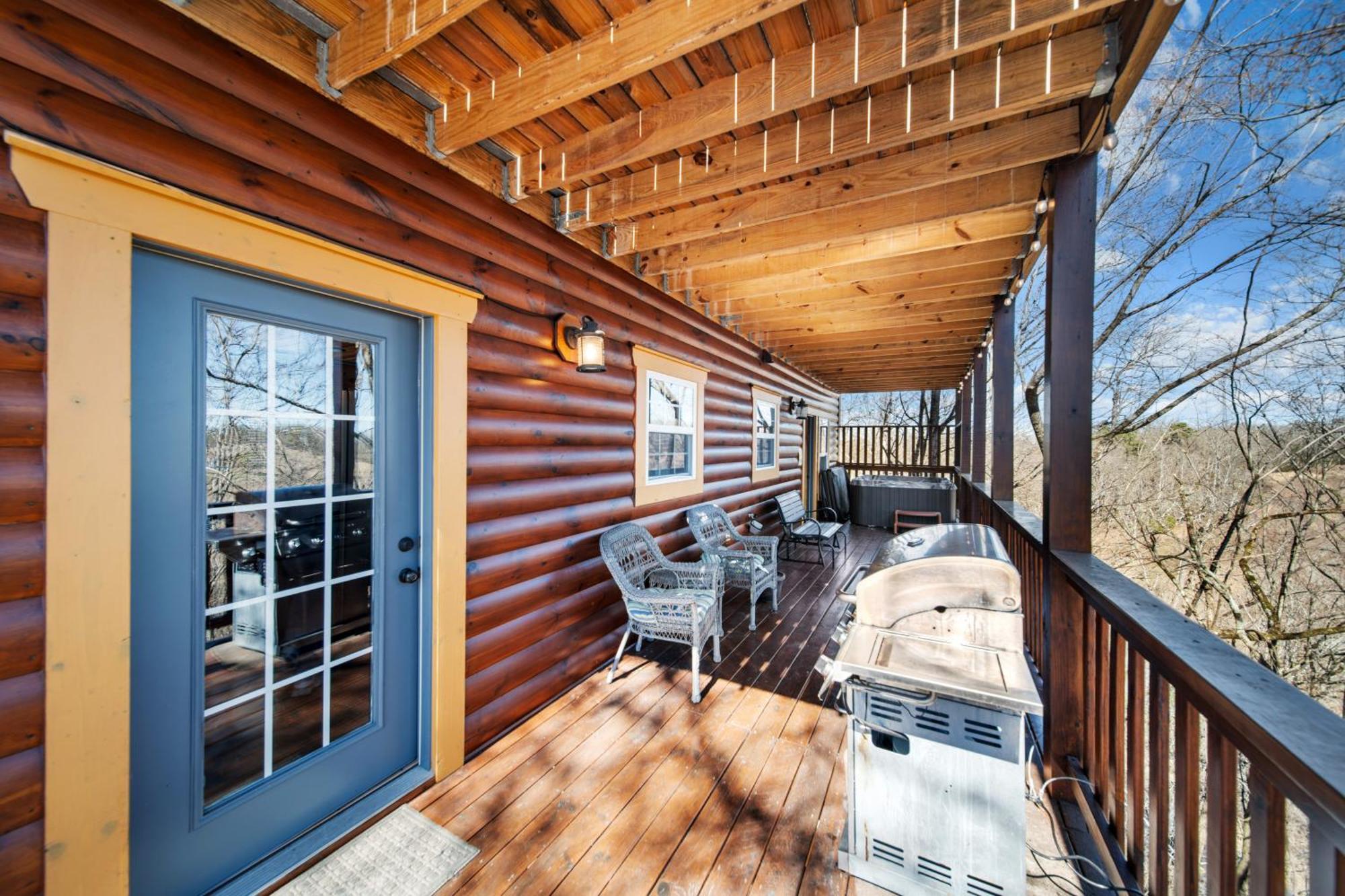 Indoor Heated Pool, Alpine Resort Near Dollywood, Theater & Game Room, Hot Tub Holiday home *