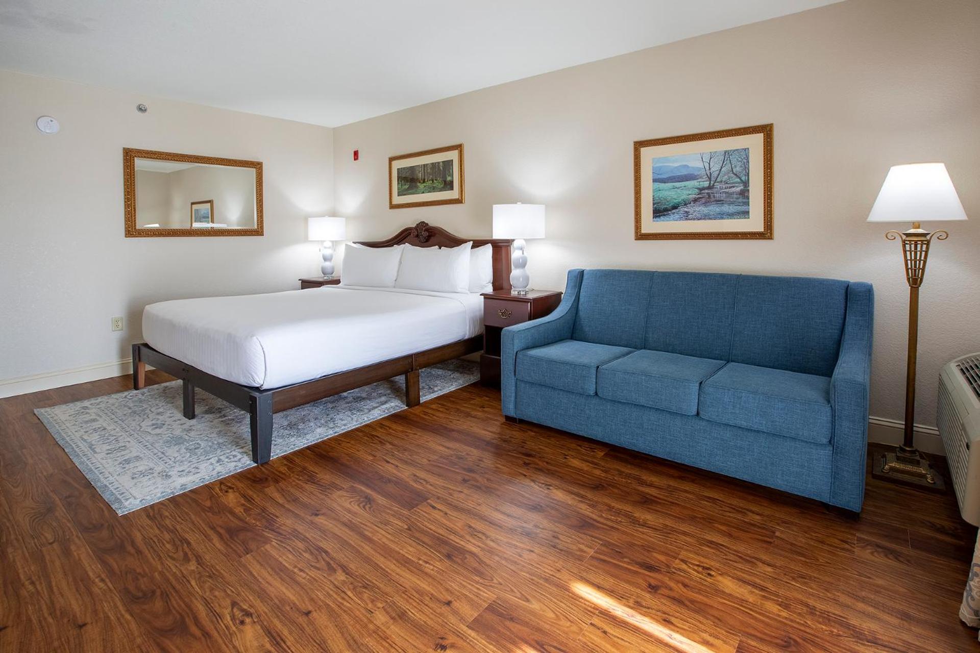 Hotel Music Road And 3*