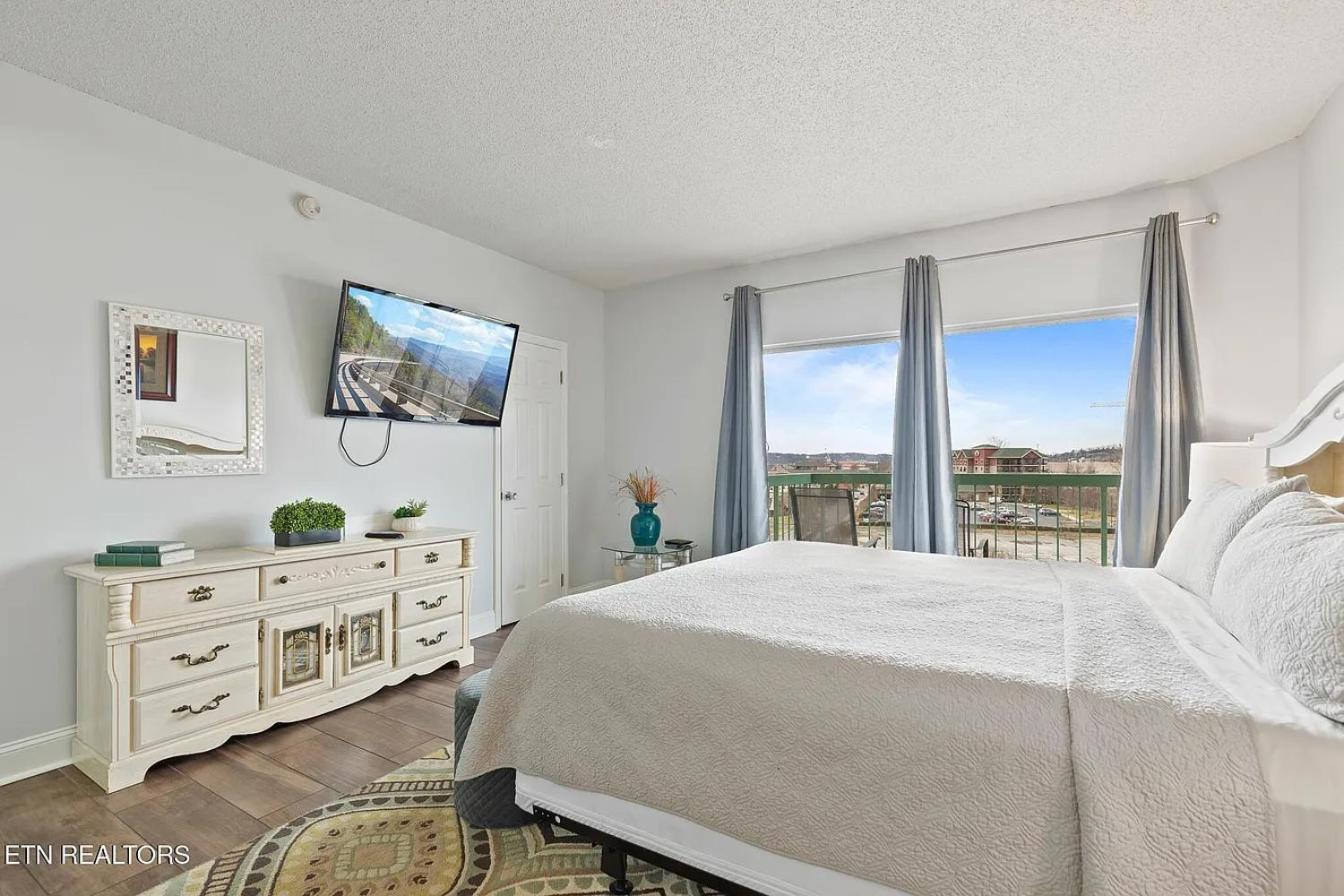 River Place #610 3bd Holiday home