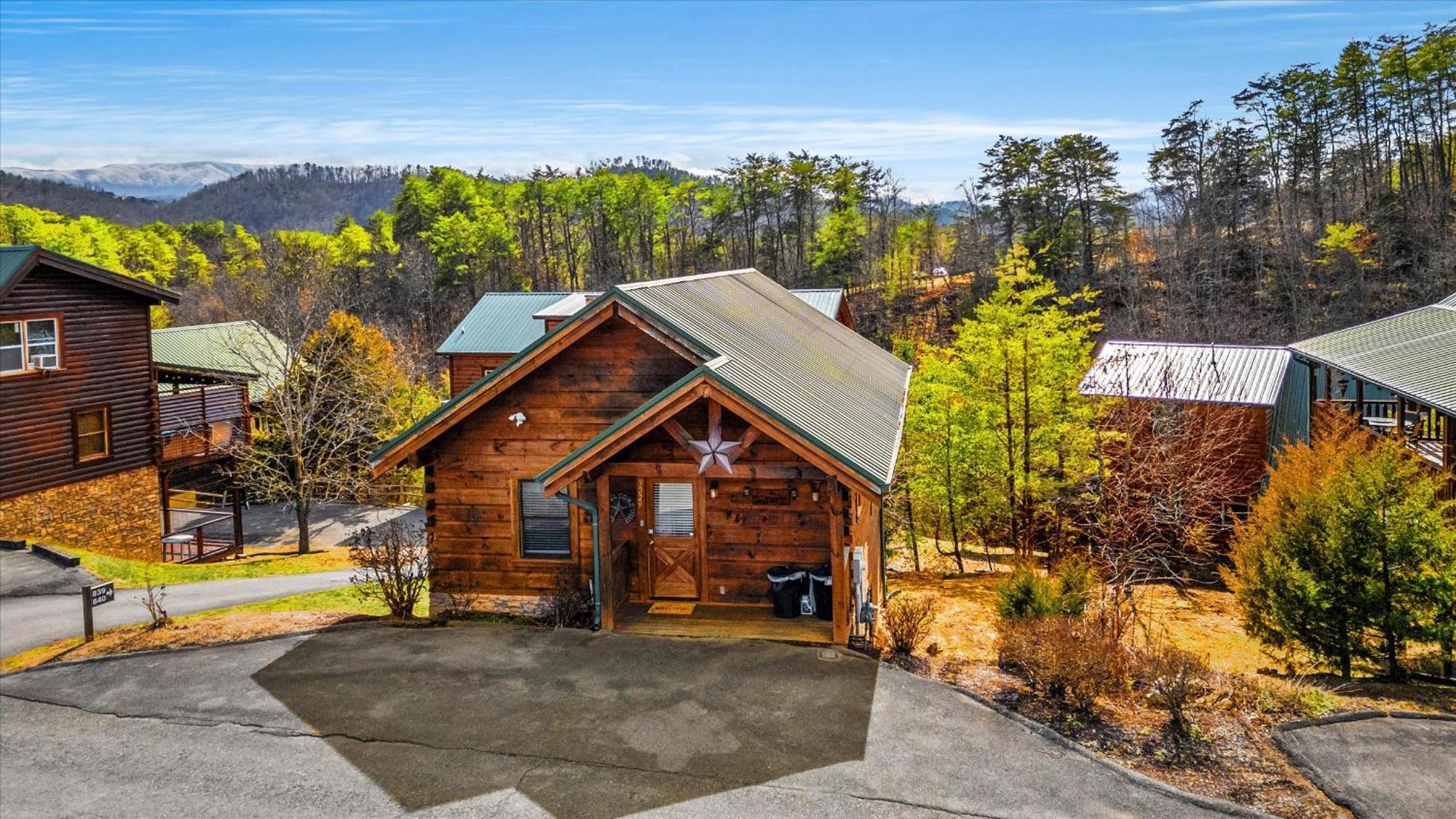 Holiday home Starry Mountain View- Hot Tub - Pool Table - Prime Location Pigeon Forge
