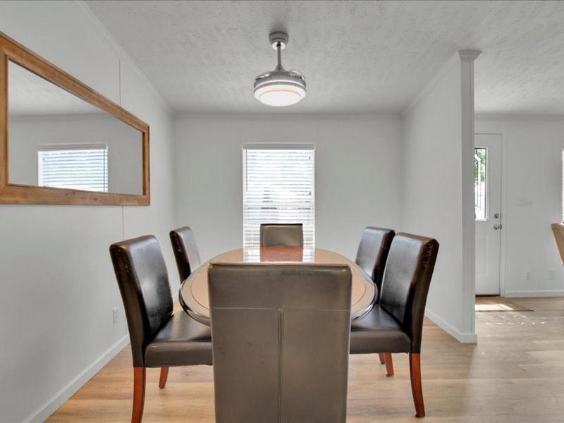 Luxurious 4br Mountain Haven With Parking Pigeon Forge