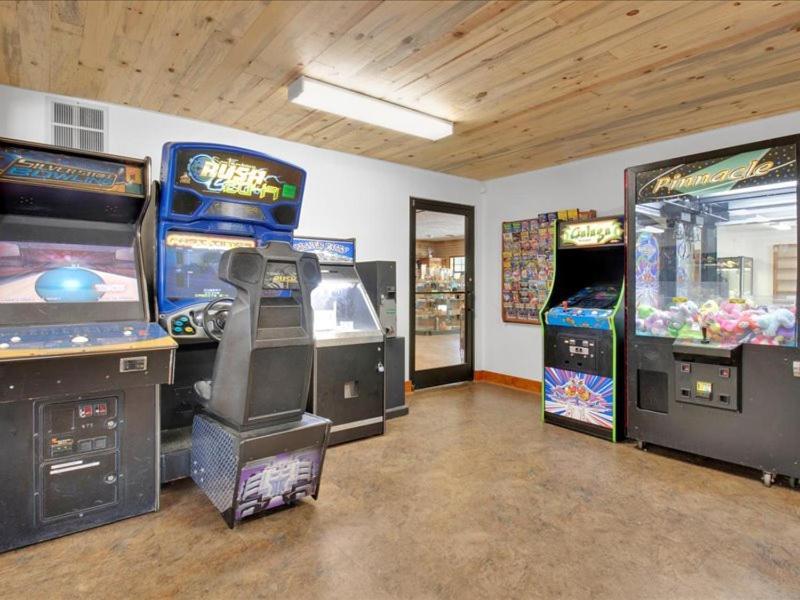 Tranquil 2br Mountain Escape Near Dollywood Chalet *