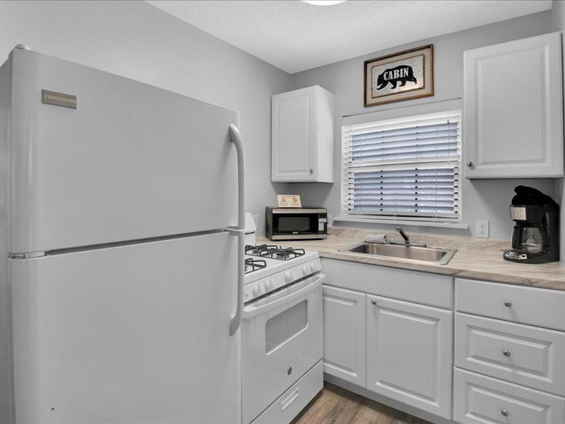 2br Rustic With Views And Parking Pigeon Forge
