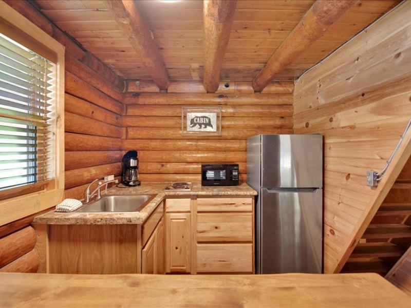 Deluxe 1 Bedroom With Parking