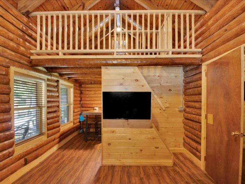 Chalet Deluxe 1 Bedroom With Parking Pigeon Forge