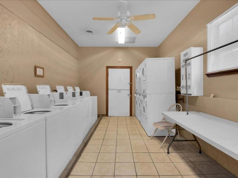 Deluxe 1 Bedroom With Parking * Pigeon Forge