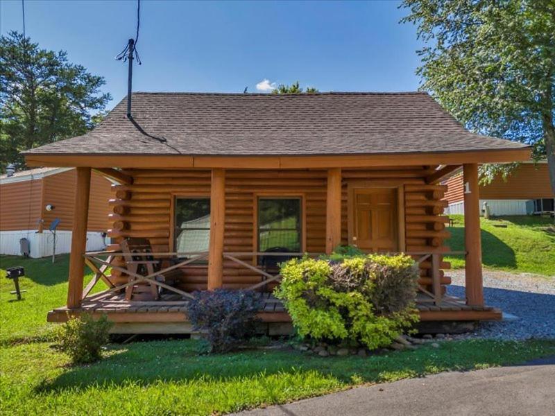Chalet Deluxe 1 Bedroom With Parking