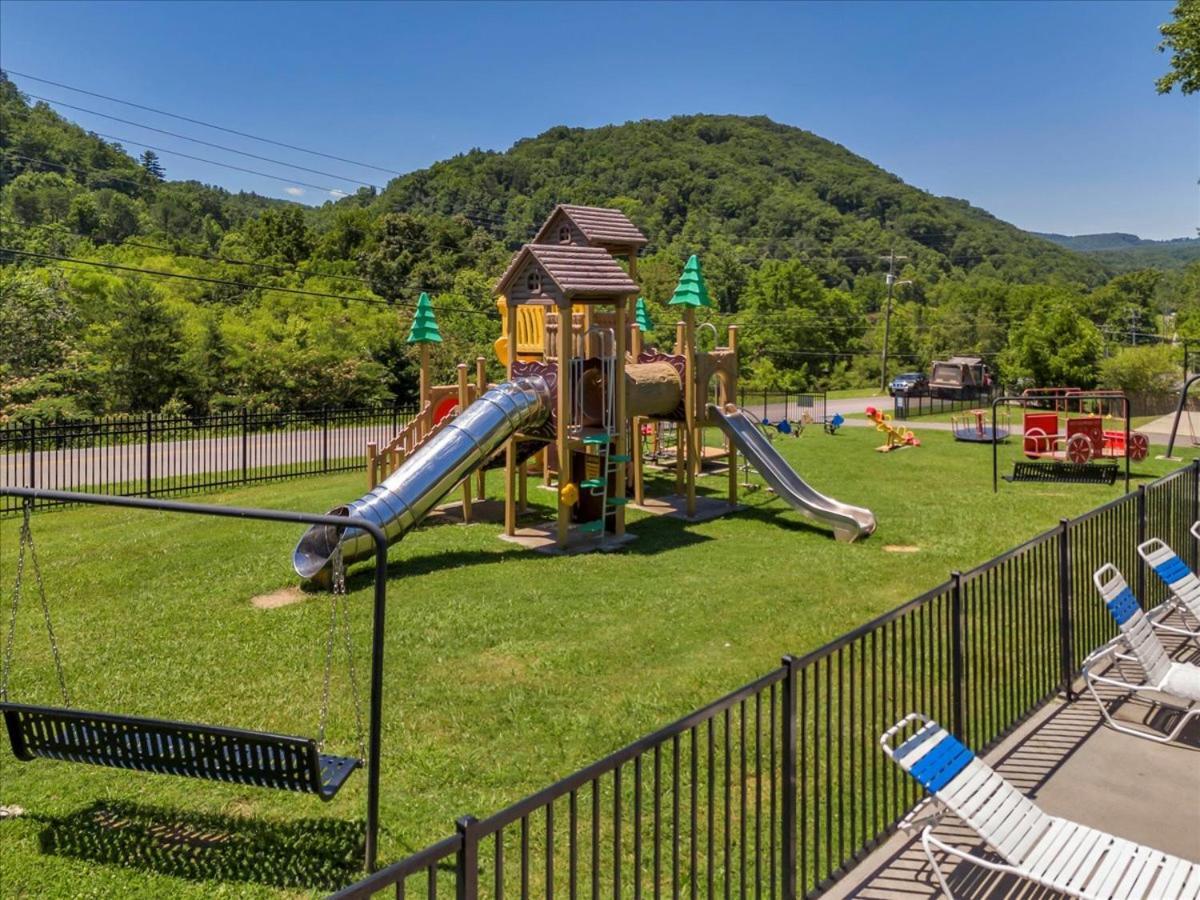 Tranquil Mountain Retreat Near Anakeesta * Pigeon Forge