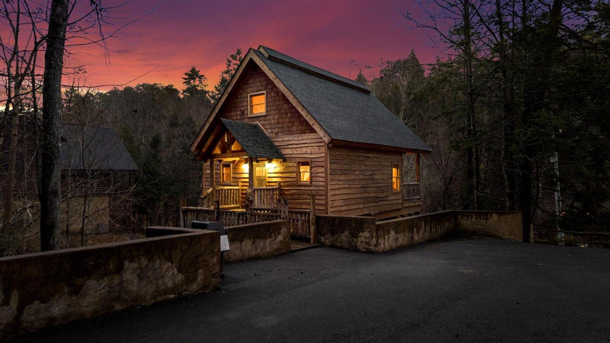 Holiday home Knock On Wood *