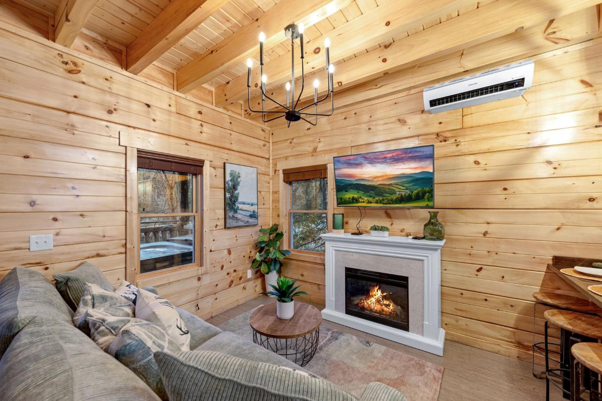 Knock On Wood Holiday home *