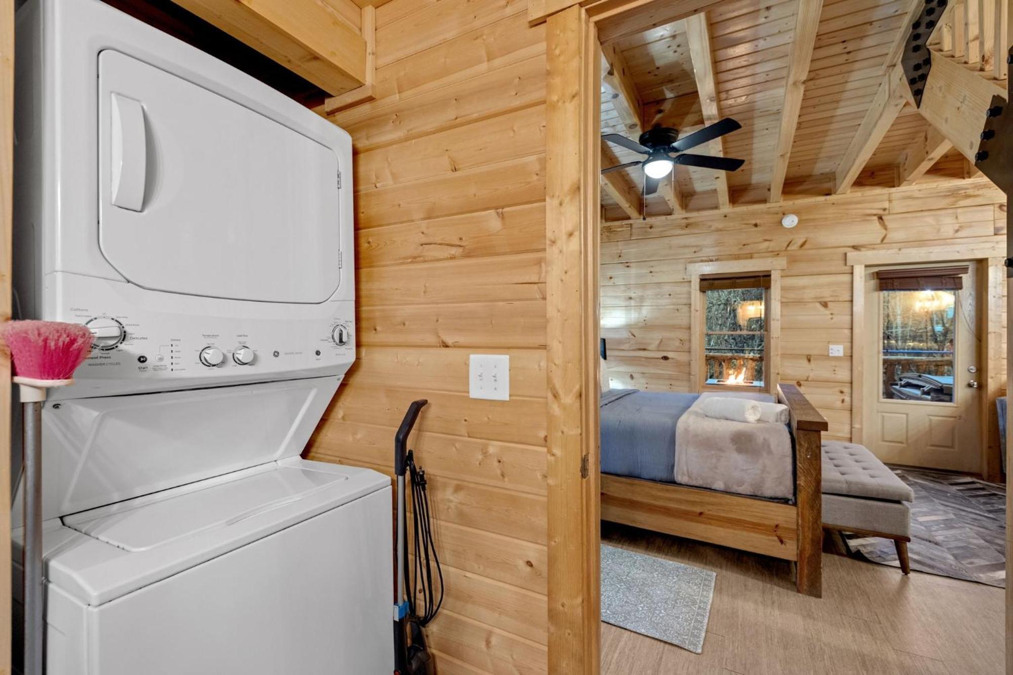 Knock On Wood Holiday home *