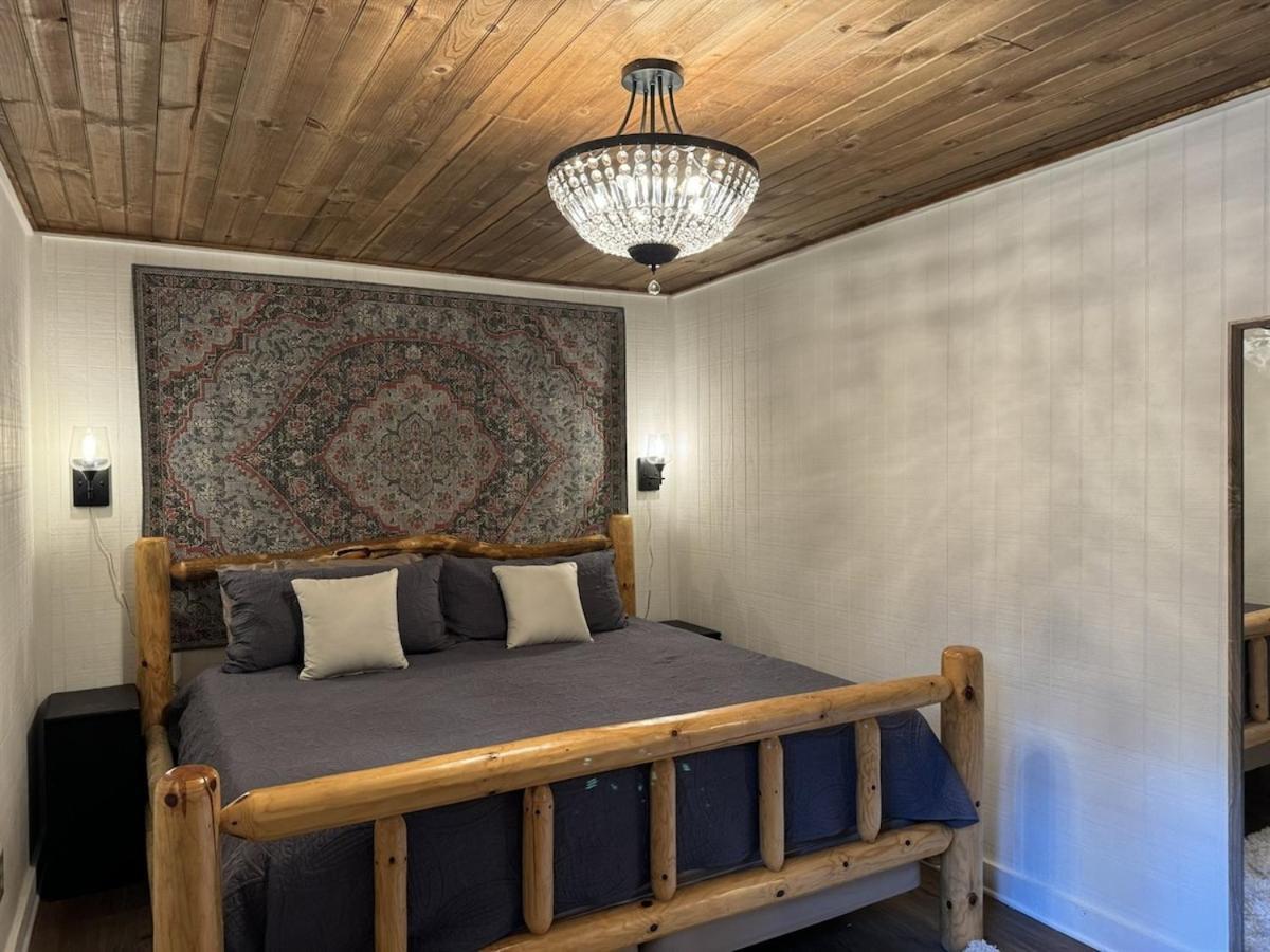 Bluff Mountain View Holiday home