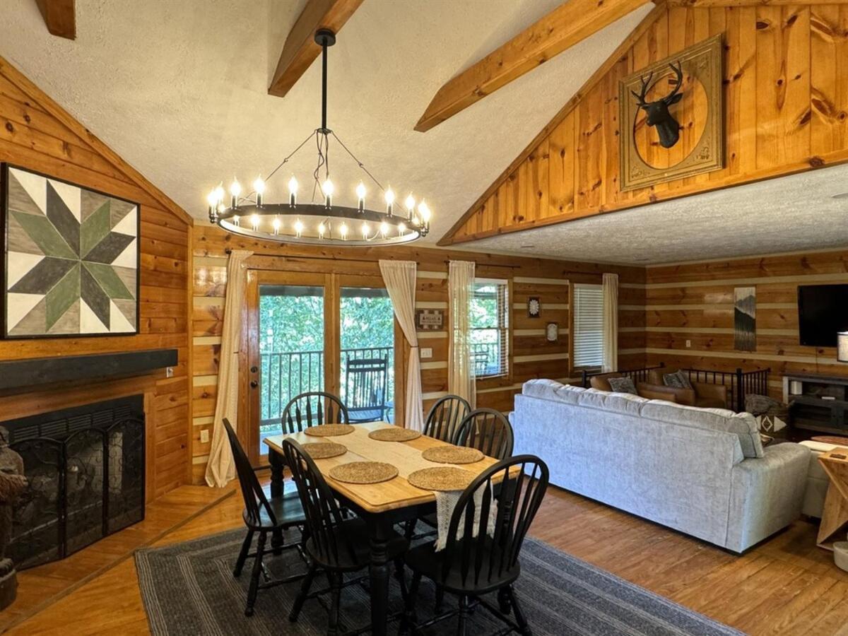 Bluff Mountain View Holiday home Pigeon Forge