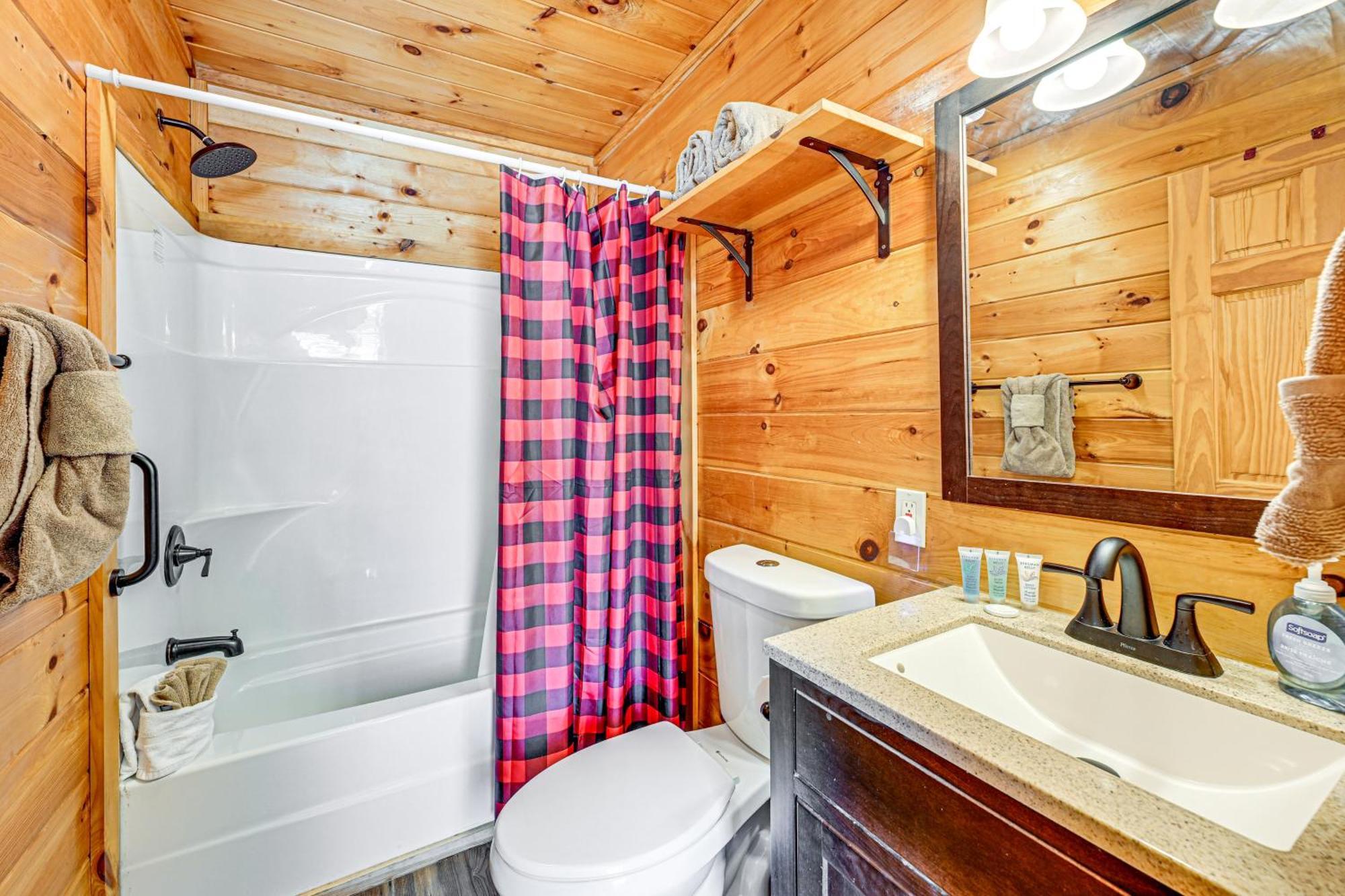 By Dollywood With Private Pool! Holiday home