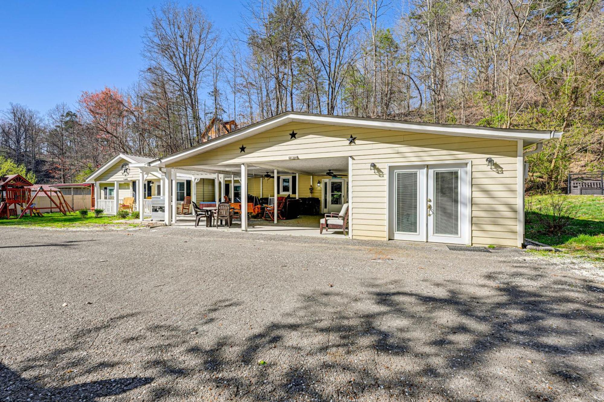 By Dollywood With Private Pool! Holiday home *