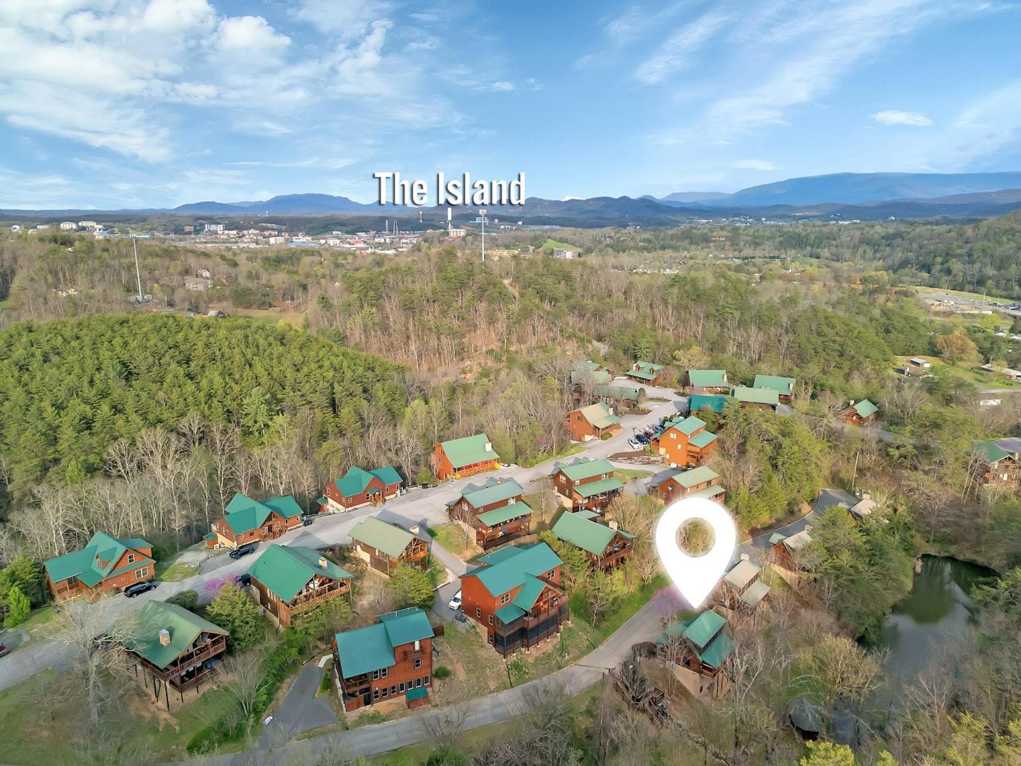 Holiday home Ern832 - Lakeside Hideaway - Great Location! Close To The Action! Pigeon Forge