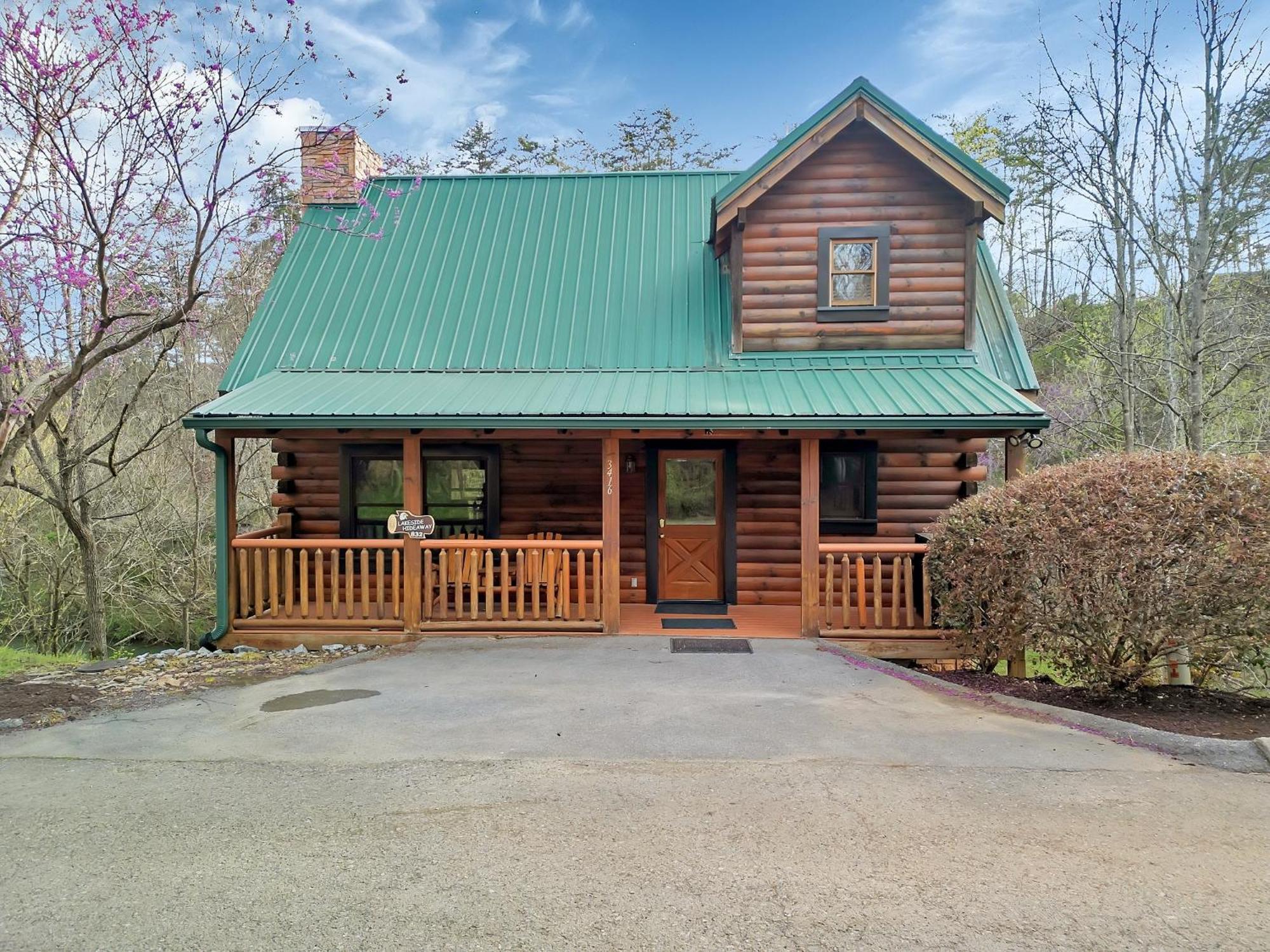 Ern832 - Lakeside Hideaway - Great Location! Close To The Action! Holiday home Pigeon Forge