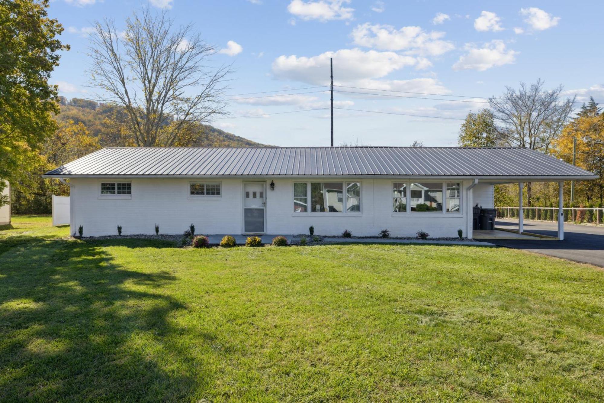 Holiday home Escape To 