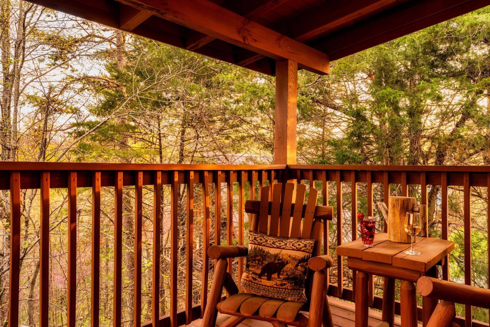 Holiday home Quaint & Cozy - Great Location - Hot Tub - Bbq Pigeon Forge