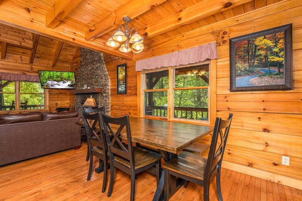 Holiday home Pigeonforge Game Roomdog Friendlyhot Tub Pigeon Forge