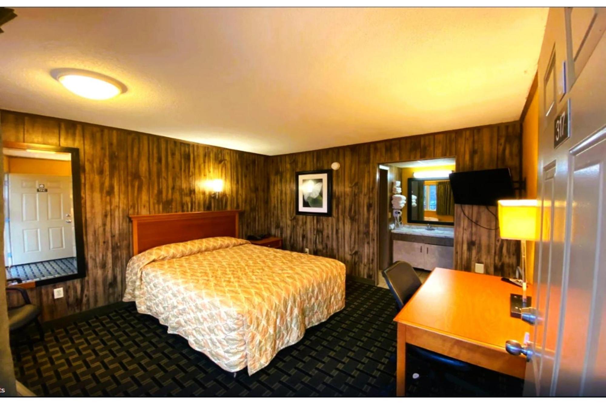 Tennessee Mountain Riverside By Oyo Pigeon Forge