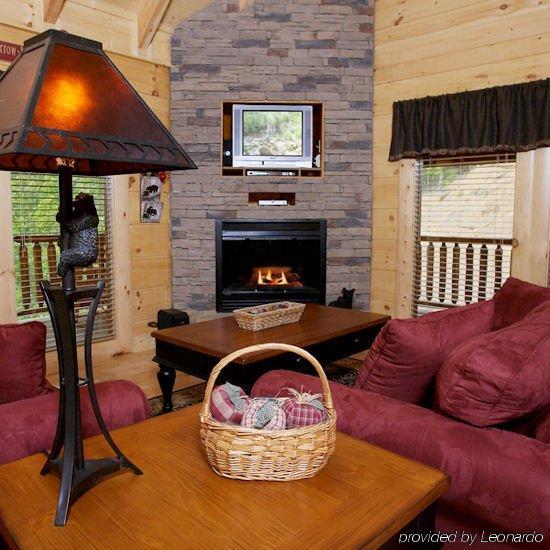Eden Crest Vacation