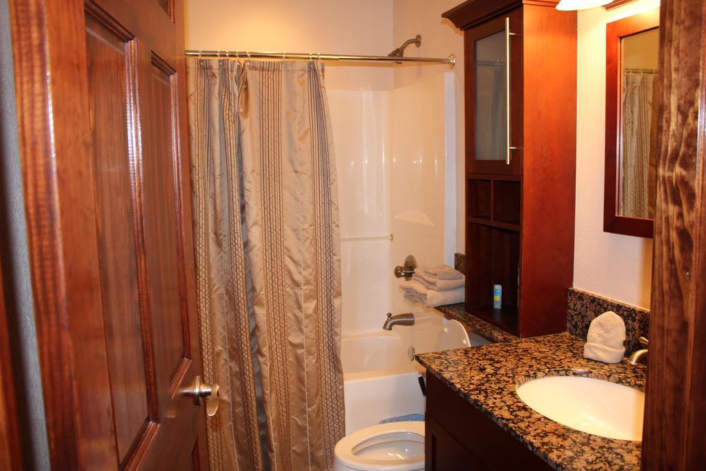 What A View Apartment *