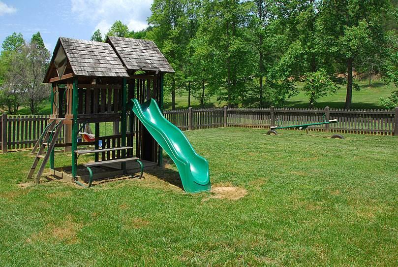 Cedar Forest * Pigeon Forge