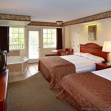 Country & By Radisson, South, Tn 3* Pigeon Forge