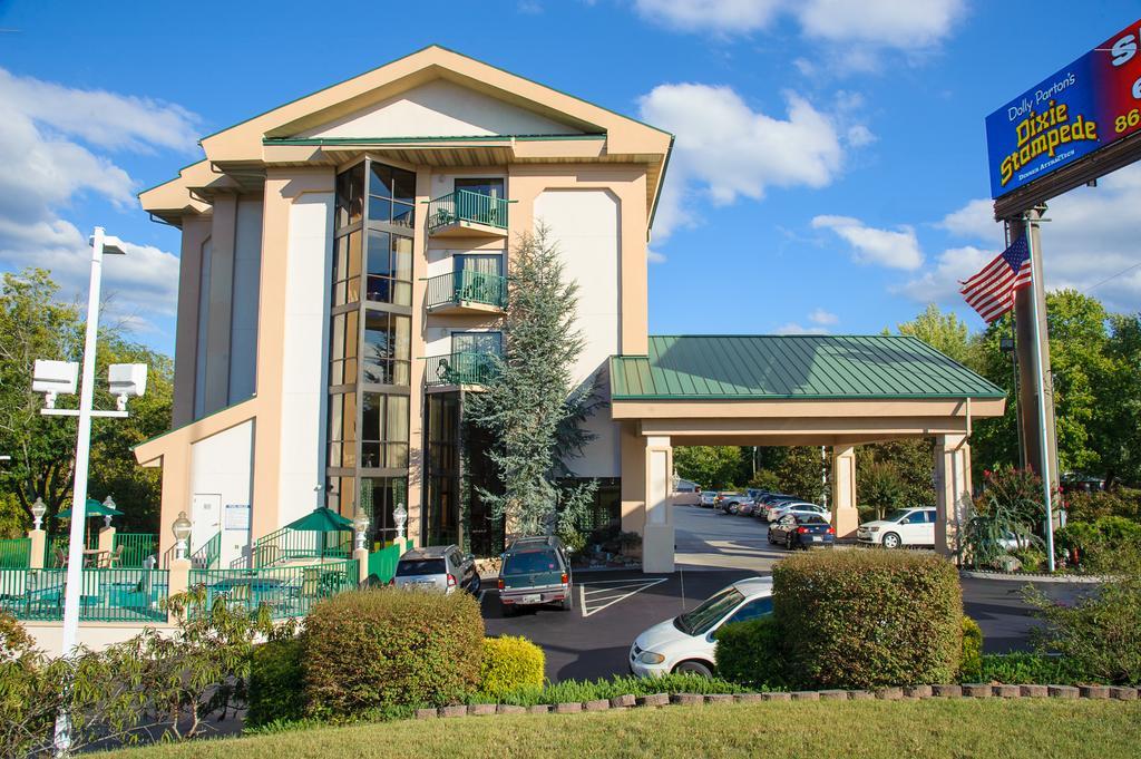 Hotel Pigeon River 3*