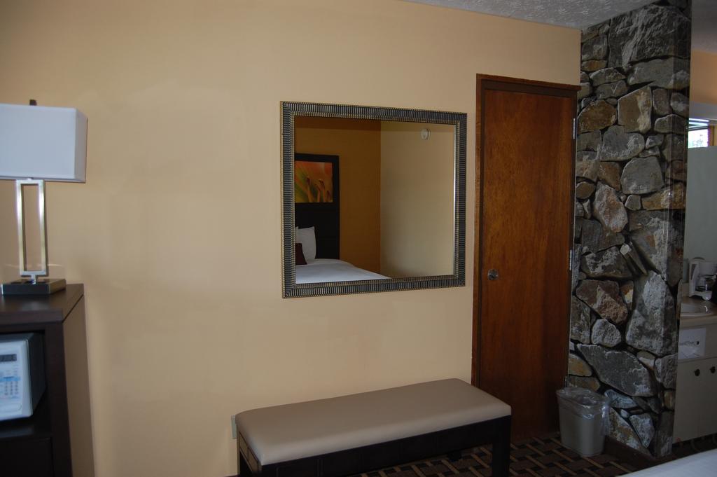 Vacation Hotel