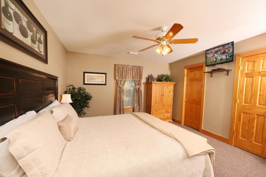 Pinnacle View 7a - Three Bedroom Apartment Pigeon Forge
