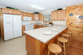 Eden Crest Vacation Apartment