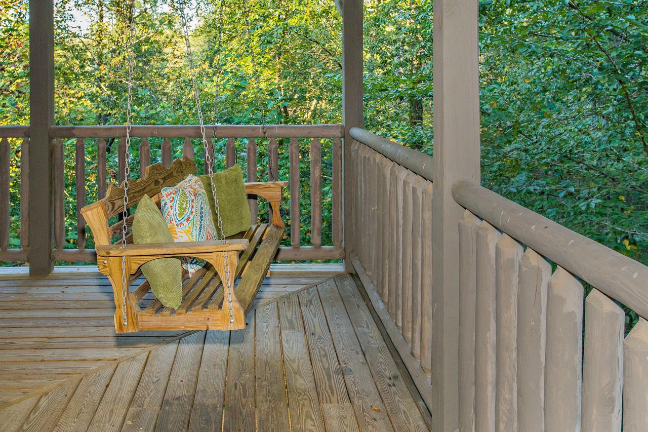 Cedar Forest * Pigeon Forge
