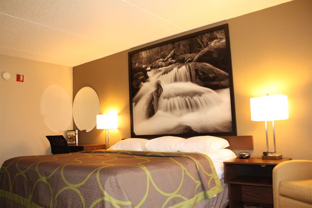 Super 8 By Wyndham Pigeon Forge-emert St Hotel 3*