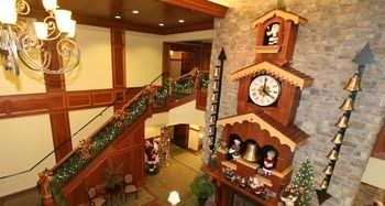 The At Christmas Place Hotel Pigeon Forge