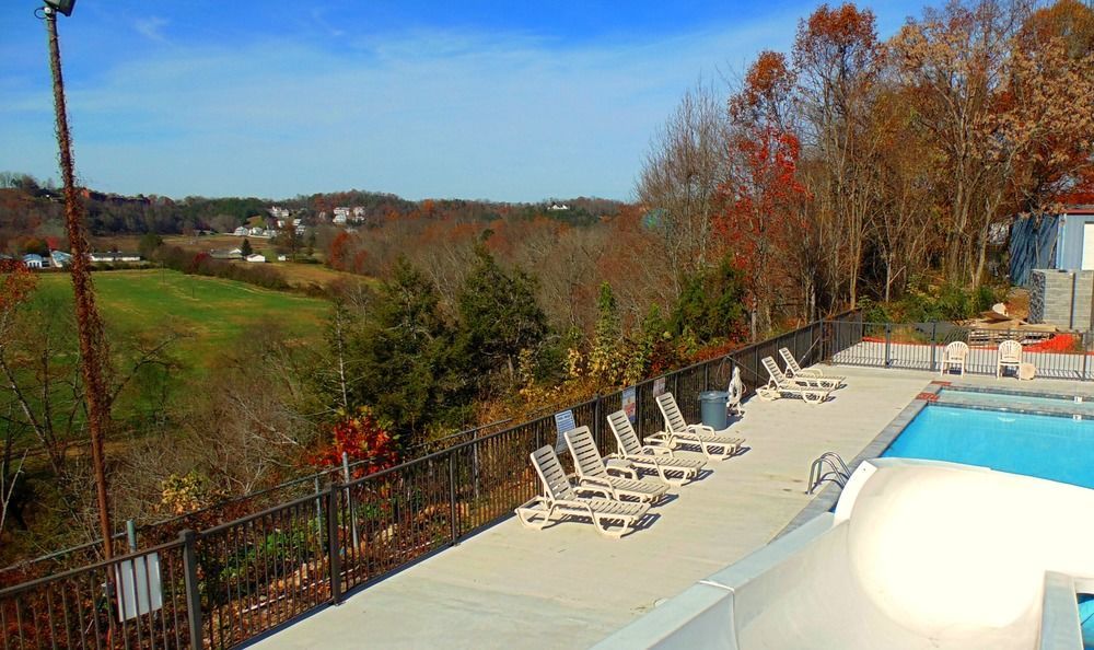 Hotel Howard Johnson By Wyndham 3*