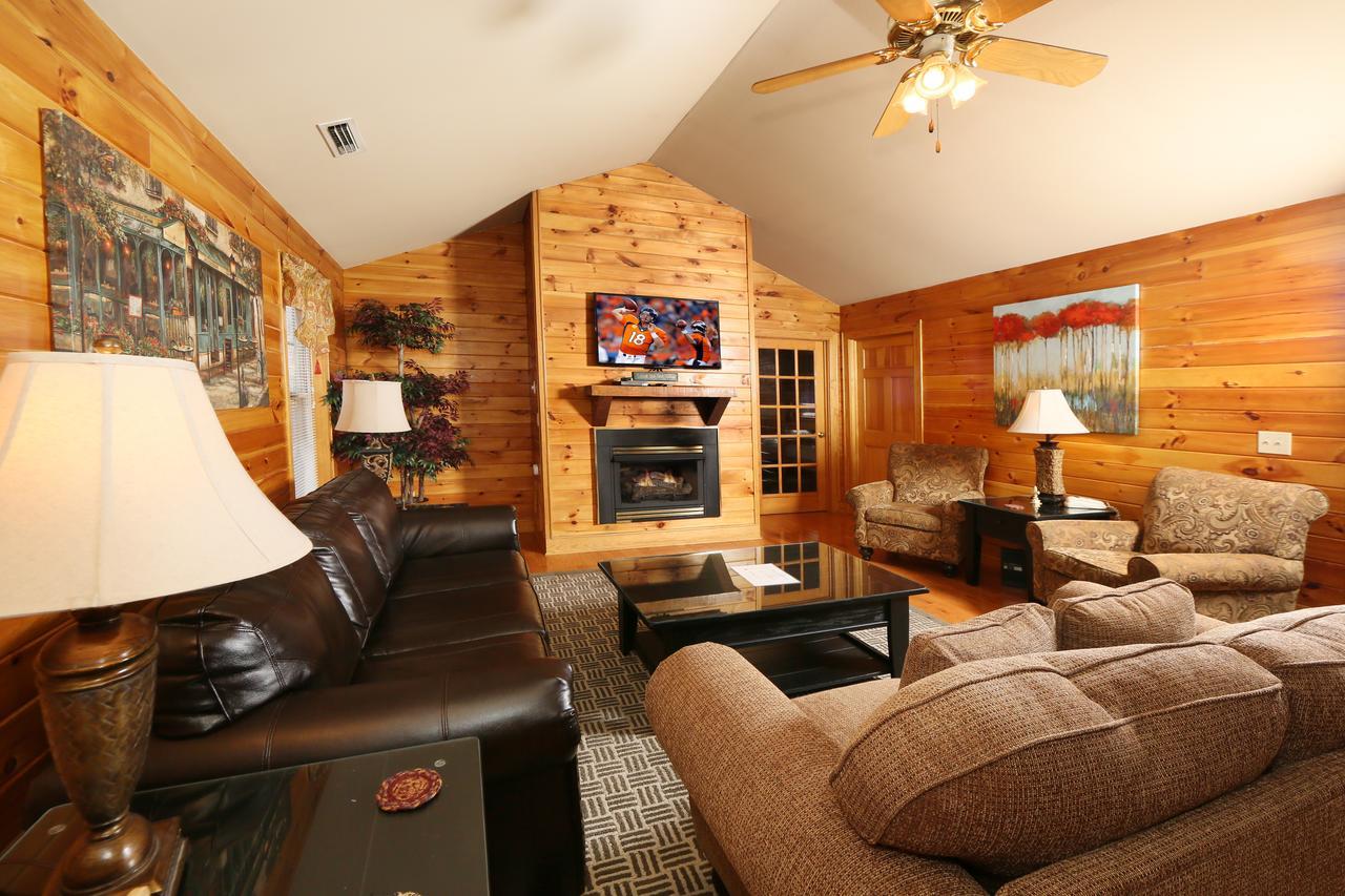 Cedar Falls Pigeon Forge