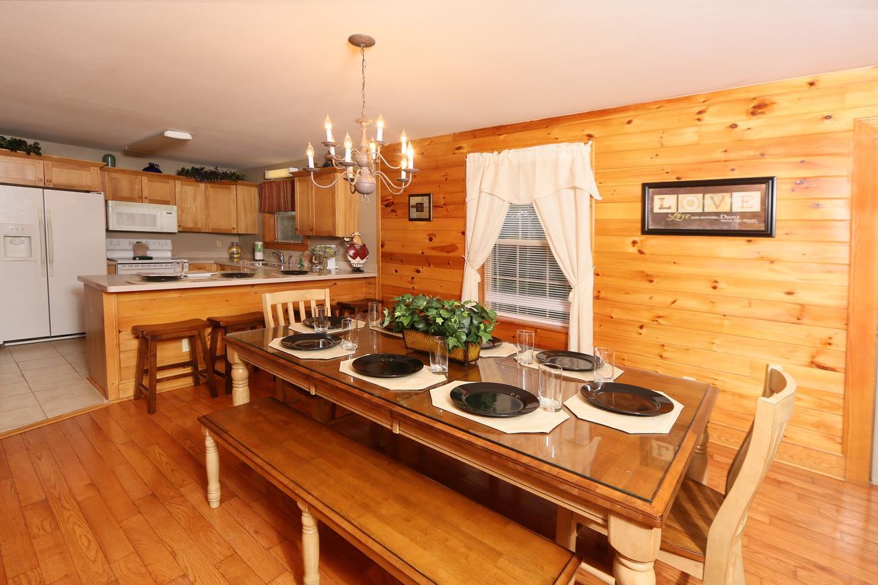 Pinnacle View 7c - Three Bedroom Apartment Pigeon Forge